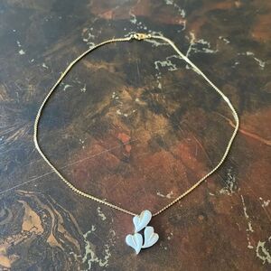 Vintage Gold Chain Necklace White Heart Charm Pendant Romantic Jewelry